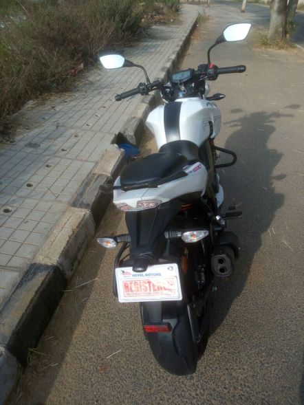 rtr200-back-view